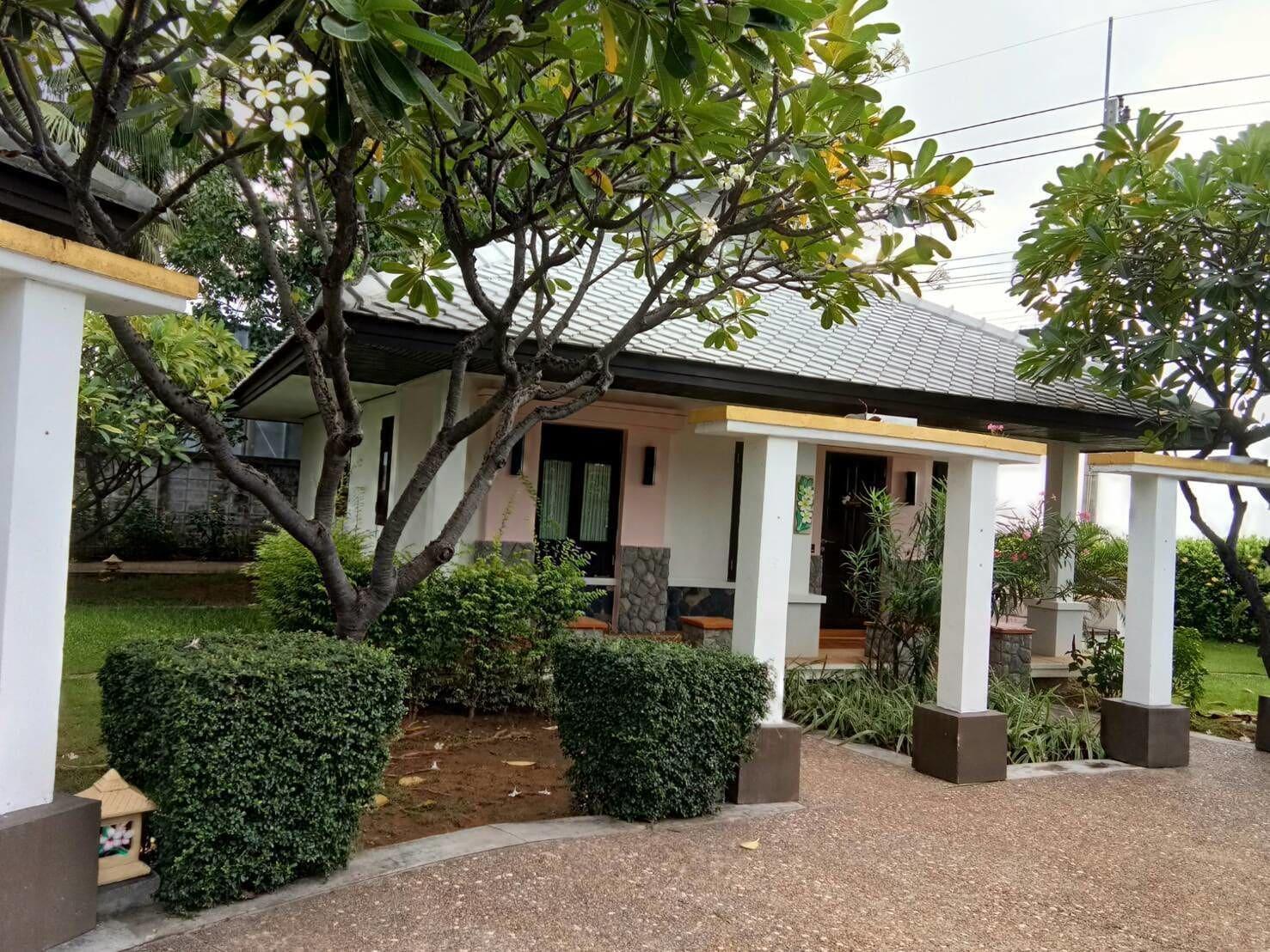 Golden Pine Beach Resort Pran Buri Esterno foto